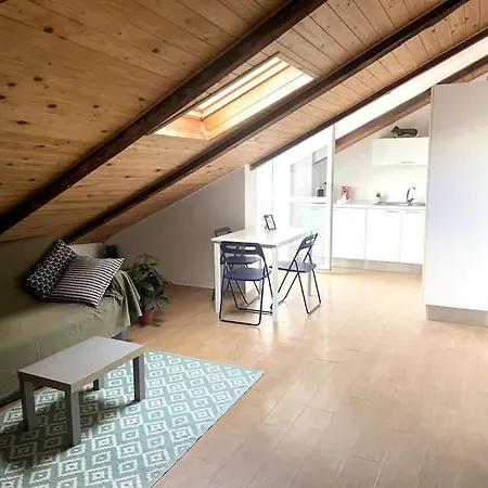 Apartamento Mansarda Panoramica A 15 Minuti Dal Centro